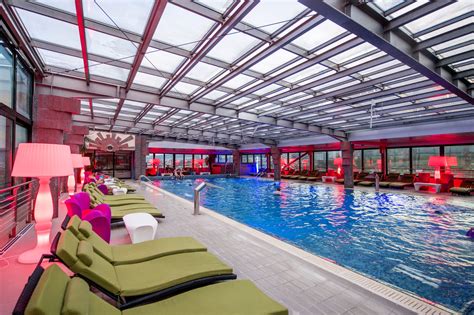 Aqua day spa - WELCOME TO AQUASPA. Imagine a place where you can retreat from the demands of the day and immerse yourself in a relaxed environment. Where each escape is designed to inspire your own sense of calm and balance. AquaSpa is an exclusive Day Spa located at Eden Hall on the Model Farm Road in Cork City, within easy …